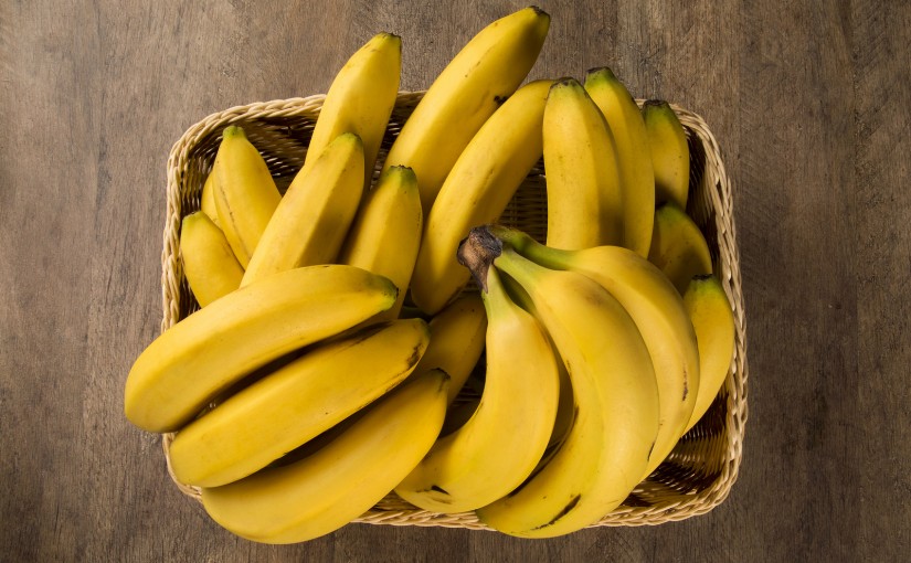 8 ways to save bananas from the bin