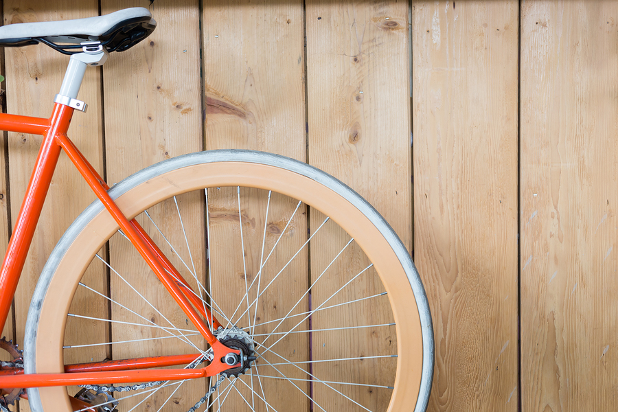 Bicycle parts can be made from 'tin' and aluminium cans. Image credit: Sutichak