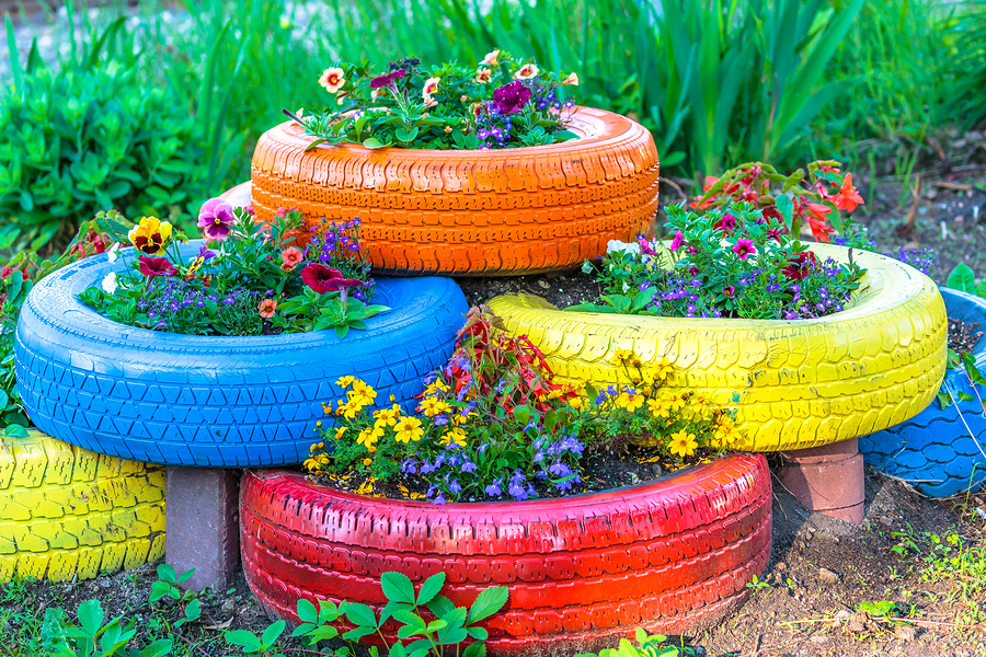 Upcycled tyre planter