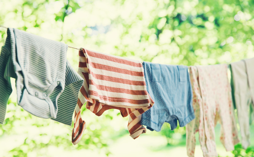 Textile waste: New clothing range that grows with kids