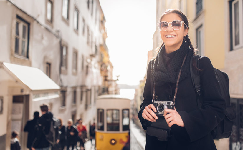 6 ways to cut down on plastic when travelling
