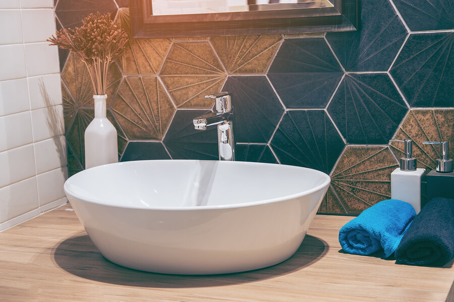 bathroom with sink and taps