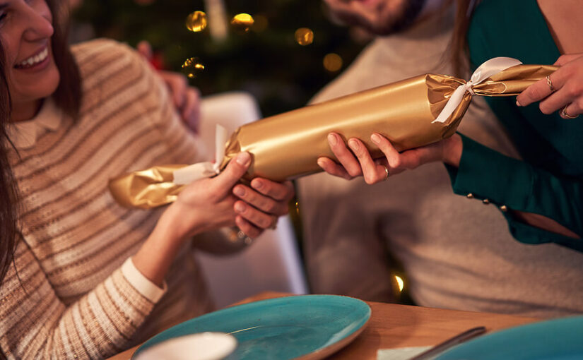 Five eco-friendly Christmas cracker alternatives this festive season – The  Waste Management & Recycling Blog