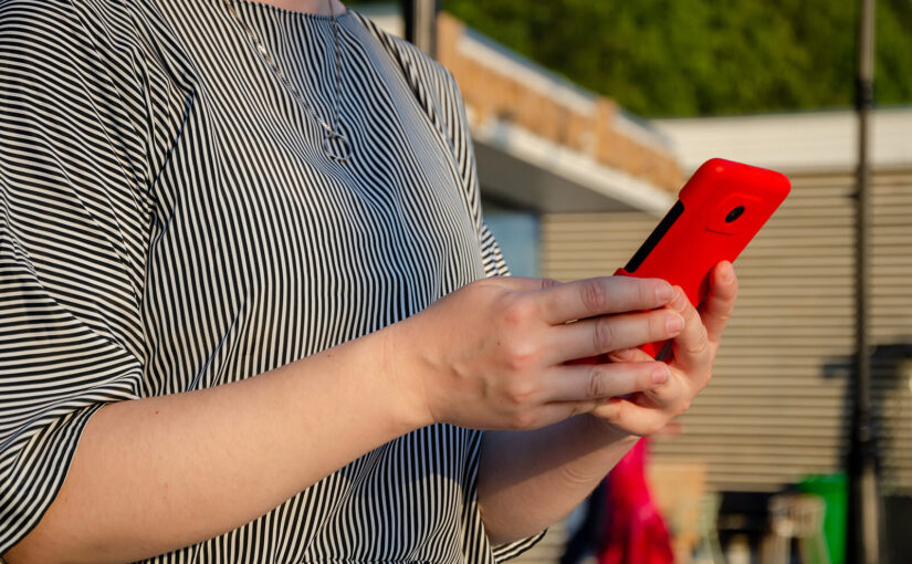 How to recycle your old phone case