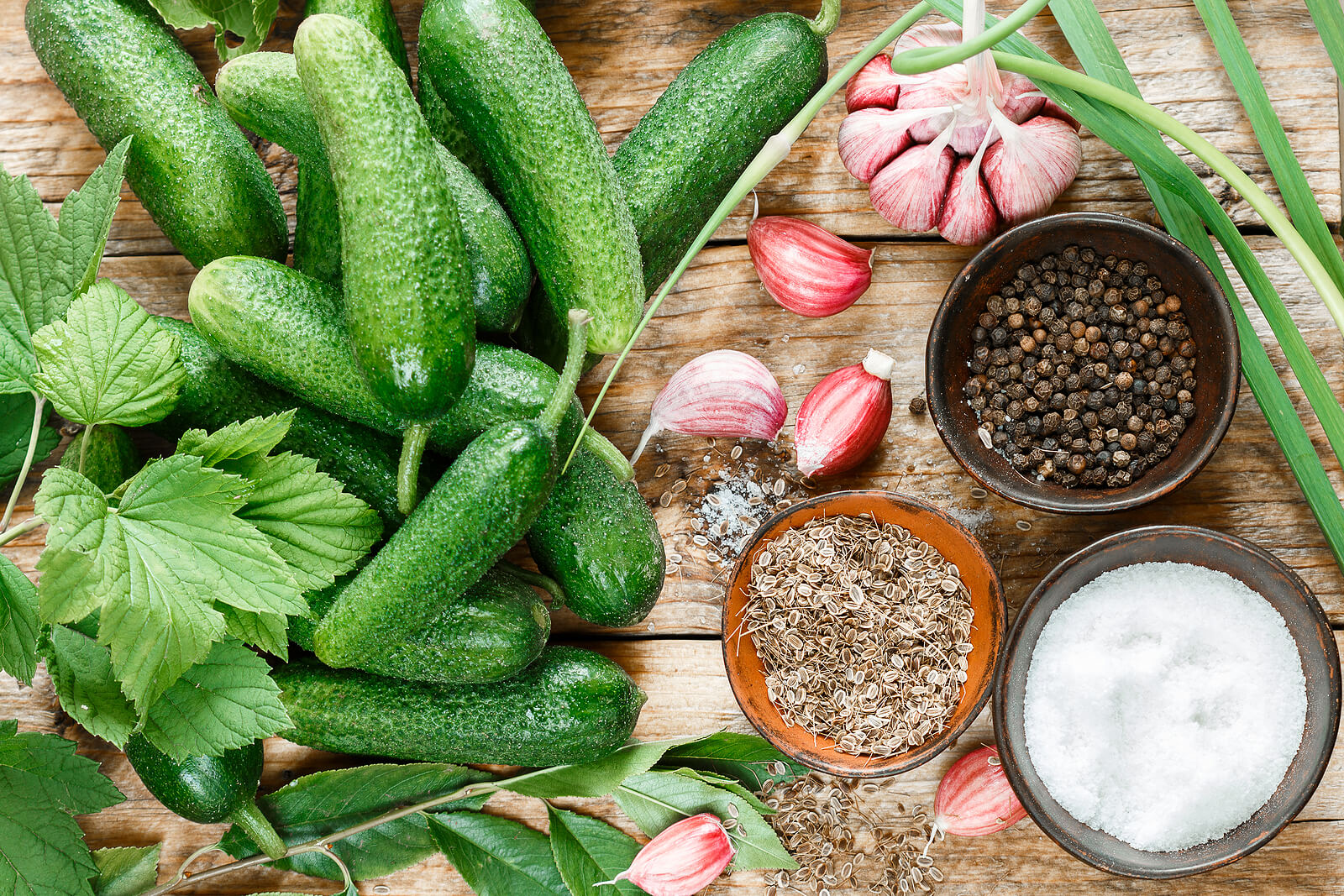 The ingredients needed for pickling cucumbers.